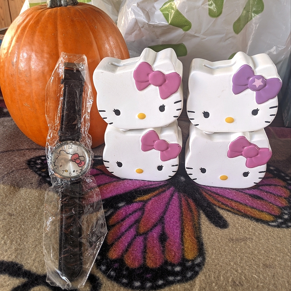 Cute! 😻HELLO KITTY😻 Bundle- Watch + 4 Banks! NWOT